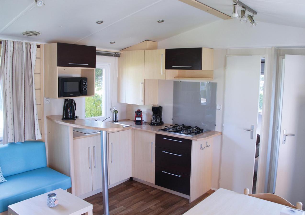 Camping Le Picard Tournieres Экстерьер фото