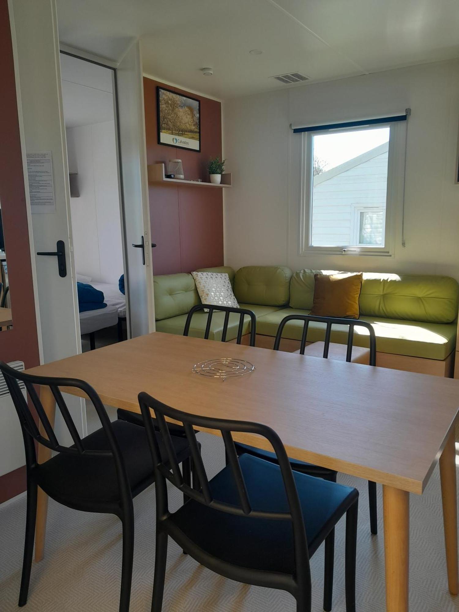 Camping Le Picard Tournieres Экстерьер фото